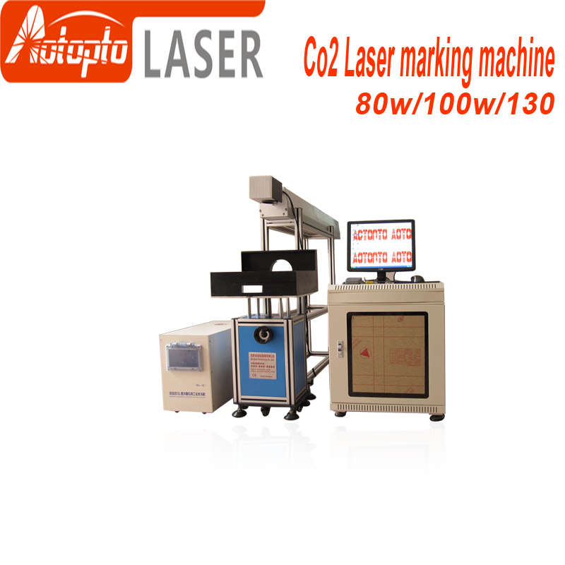 Mașină de marcaj laser Co2 gravând material lemnos și nemetal